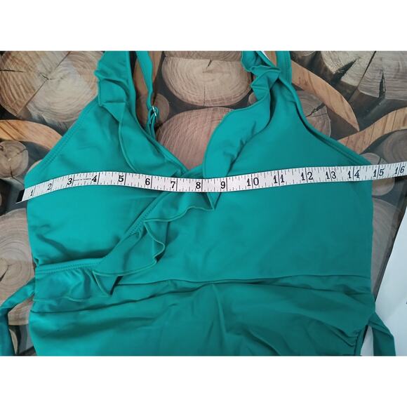 Beachsissi Green One Piece Bathing Suit Ruffle Surplice Swimwear NWT Large - Picture 8 of 11